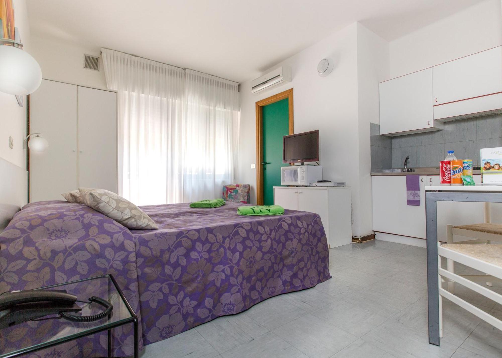 Aparthotel Carinzia Lignano Sabbiadoro Eksteriør bilde